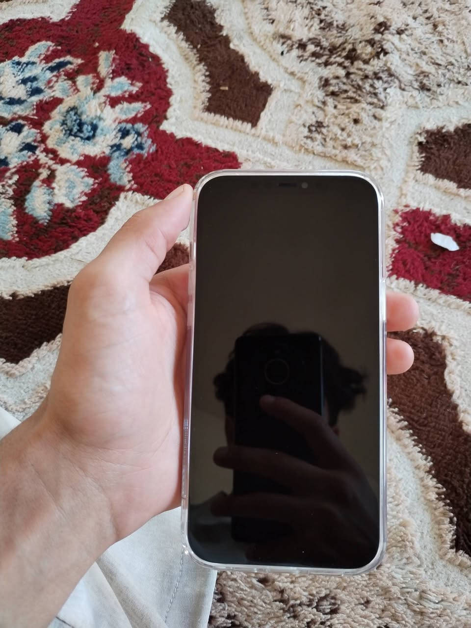 ايفون 12برو ماكس دبل سيمكارت ذاكره 128 بطاريه 100 شاشه مبدل تفصيخ انطيك بيها ضمان وكاله الجهاز فيس ايدي شغال استخدام شخصي السعر 350 وبي مجال للشراي ***********
