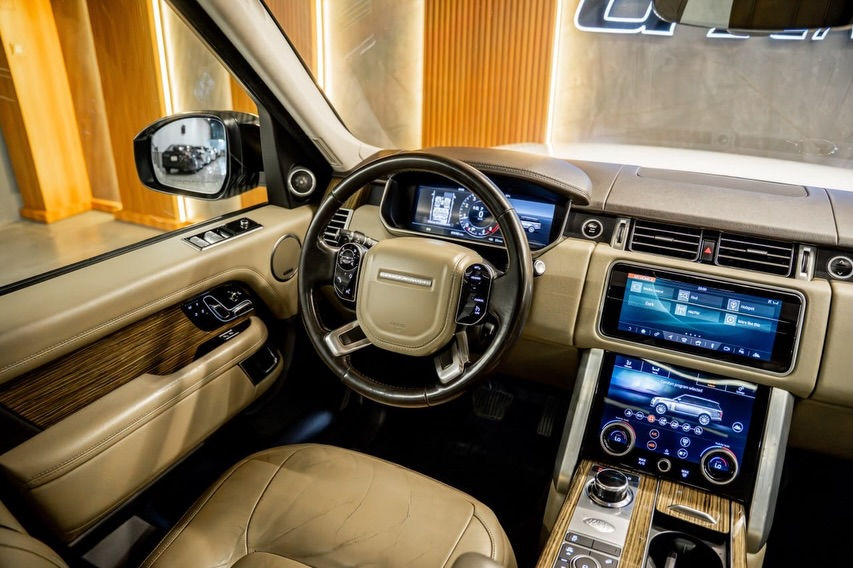 عربي / كوردى

Range Rover
موديل: Vogue
سنة الصنع: 2018
المسافة المقطوعة: 78,000 ميل
المستورد: Sardar
السعر: 38,500$

Range Rover
مۆدێل: Vogue
مۆدێلی ساڵ: 2018
ماوەی ڕۆیشتن: 78,000 میل
هاوردە: Sardar
نرخ: 38,500$

#gt_cars_duhok

