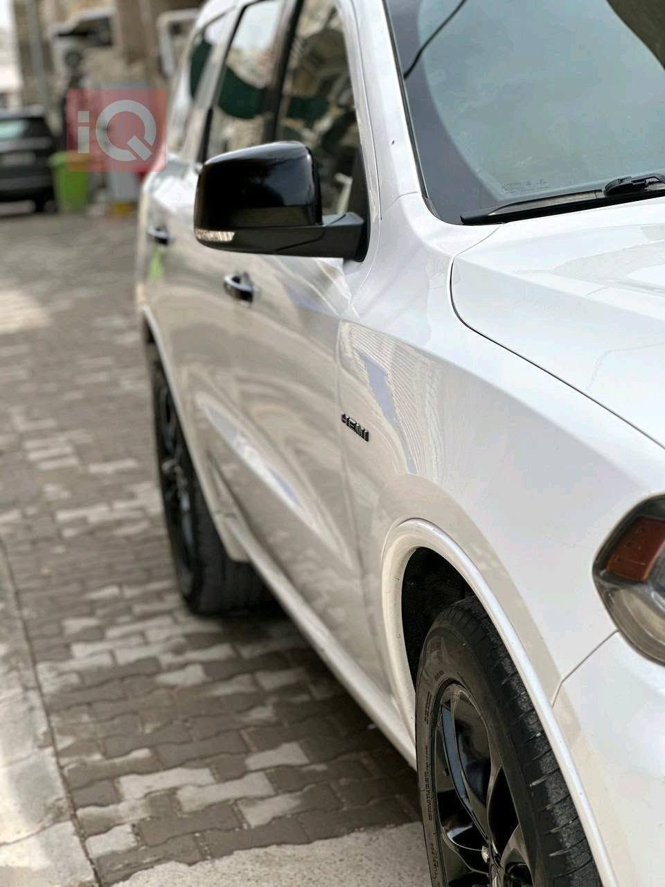 السلام عليكم دودج دورنگو
للبيع او مراوس حسب الرغبه 
موديل 2020 أصل 
فئة R/TMax
فول 1/1 
فتحة سقف 
كشنات تدفئة+ تبريد 
كشنات جلد 
حجم المحرك V8 5.7 
صندوق كهرباء شفط 
7 راكب 
*** السيارة كلين تايتل كفالة عامه*** 
رقمها دهوك 
مكان السيارة بغداد 
السعر 29,700 يعني 297 ورقه وبيها مجال 

*********** واتساب أو اتصال
