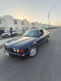 بي ام ٧٣٥ • موديل ١٩٨٨ • رخصة صاحب الكروب