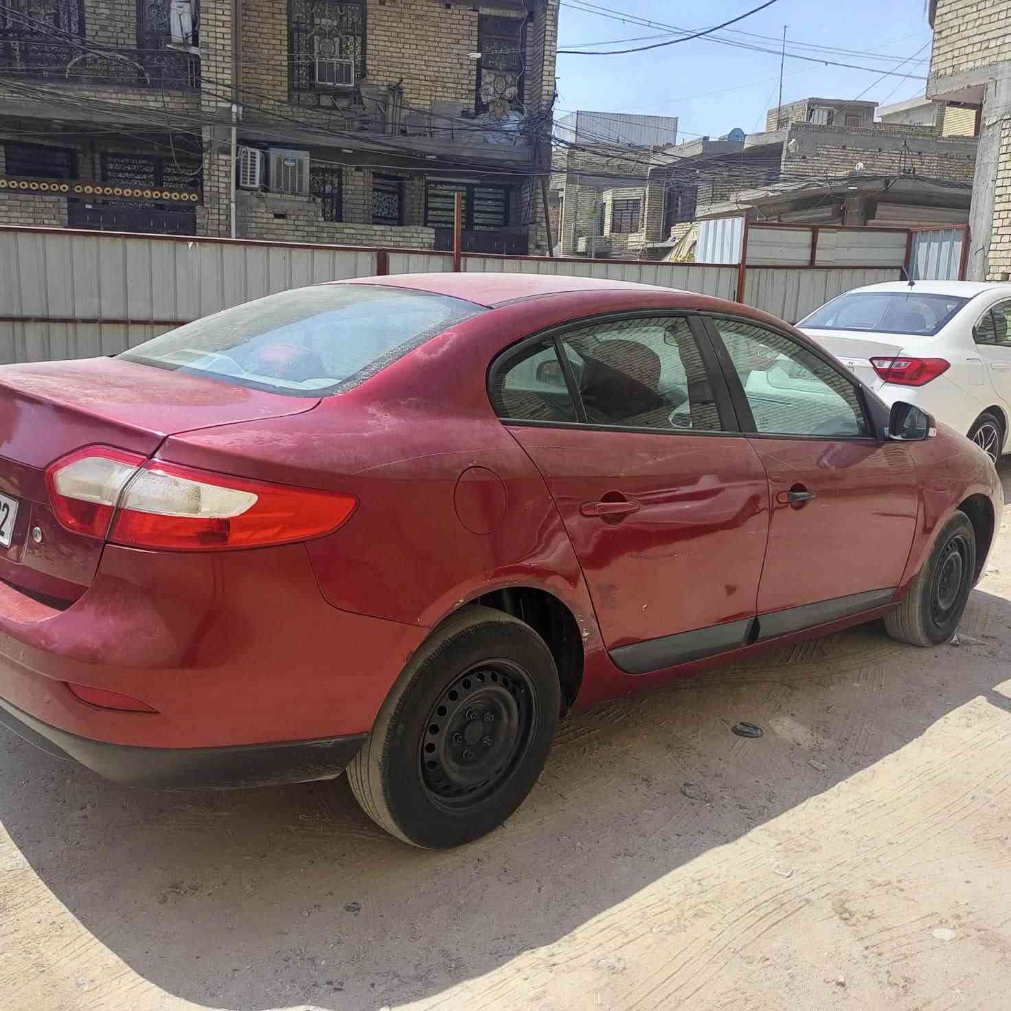 رينو  فلورانس 2016
كفاله كير مكينه تبريد رقم بغداد بسمي كير جديد شاده وبي ضمان شهر بيهه صبغ باب وجاملغ خلفي مكاني بغداد
سعر٥٢ وبي مجال 
 رقم الهاتف 
***********
