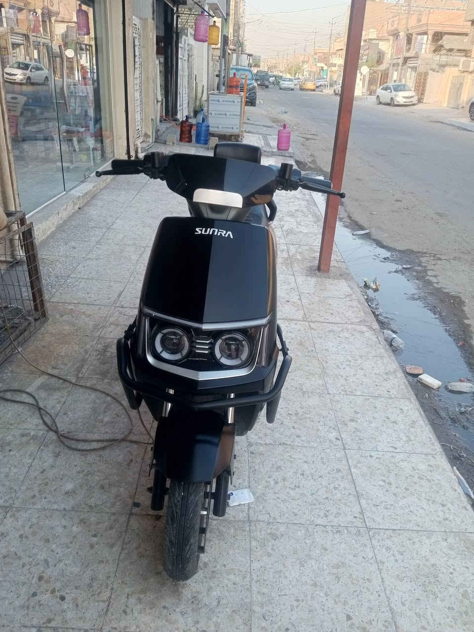 السلام عليكم شباب للبيع دراجه شحن
كل  عطل مابيها بعدها جديده بيها ضمان سنه 

السعر 950
الرقم ***********
