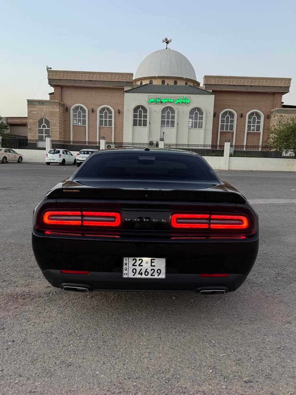 السلام عليكم 
دودج جالنجر 2022 GT
للبيع :
موديل: 2022
مواصفات Gt 
مواصفات ال Gt المعروفة (شاشة واسط,Park sense,Sport,ويل بلادي ,تشغيل عن بعد,السيارة عليها فيتبم سبورت ابلكات سبورت,لحية ,بونيد محدث SRT بلادي ,وباقي المواصفات)
 
السيارة ما بيها اي مصرف بشرط صدر حدادية كلشي كامل 
بأسمي ثاني يوم تحويل رقم اربيل السيارة ومكانها اربيل هزة وسنوية جديدة بشرط تحويل :
(السيارة بيها جاملغ سايق خلفي وباب سايق كلير فقط ايرباك دشبول وستيرن مرجع سستم موجودة صور الحادث بلمنشور )
رقم الشاصي : 2C3CDZJG0NH167984
السعر : 184$
رقم :*********** أربيل, العراق
