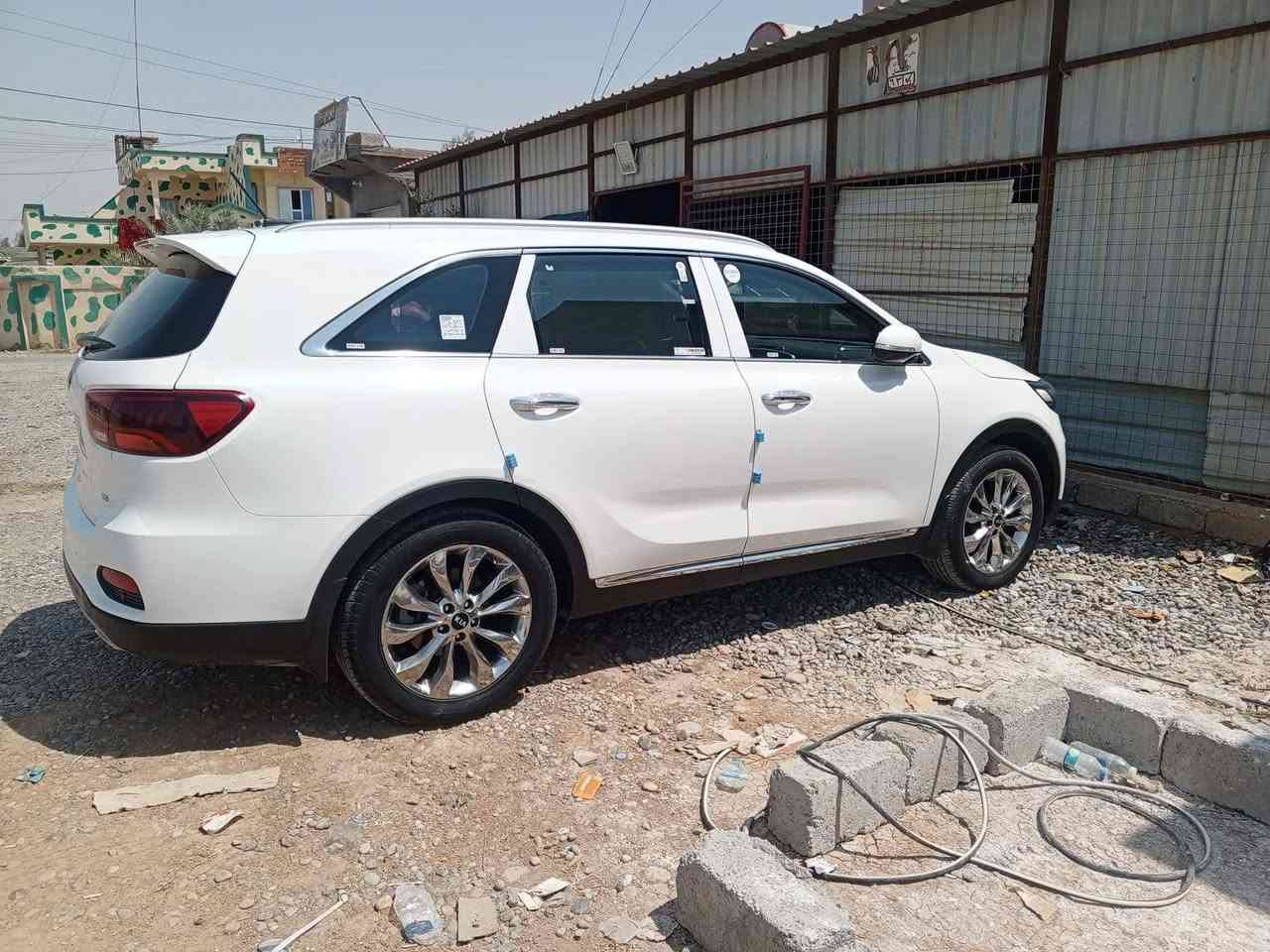 سورنتو 2020 خليجي سيارة جديدة  رقم اربيل  مواصفات شاشة بصمه جنطة كهرباء كشنات الامامية كهرباء تحكم ستيرن حساسات امامي خلفي بردات خلفية 7 راكب 3 قطع تبريد السيارة جديدة بمعنه الكلمه مكفوله  مكينه 6v السعر ٢٣٠ وبيها مجال قليل للستفسار *********** السياره بسمي
