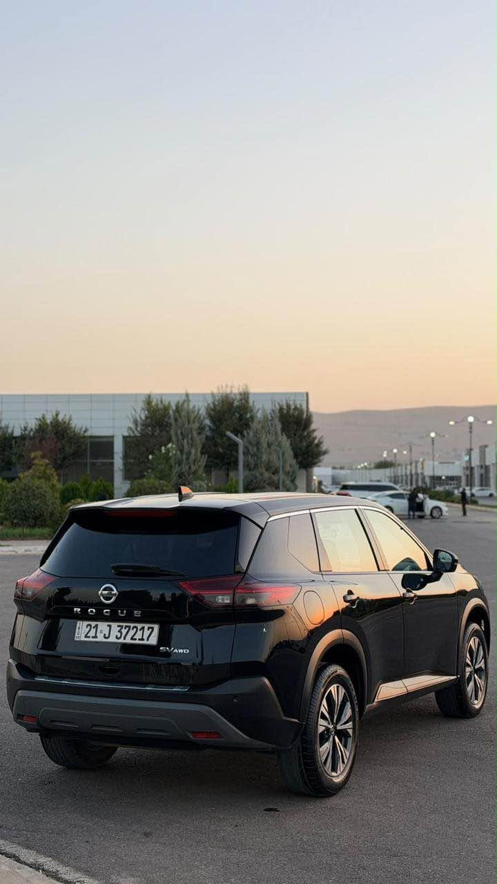 NISSAN ROUGE 2021 SV (4) pston. (AWD)
نيسان ڕۆگ ٤پستۆن ٢٠٢١ 
بەسمە ✅
شەخال✅
٤مۆدلێخورين✅
کوشن کارەبا✅
تەحکومات سەرسوکان✅
گێڕماوس✅
رادار خەتيجادە✅
لايت ليدو زينۆن✅
تەنها يەک پەلە بۆياخي هەيە 
سەيارەيکي بيمەسرەفو نمونيە  هەمو گياني بەشەرتي فەحسو تراي 
سلێماني
نرخ ١٧٠
*********** السليمانية, العراق
