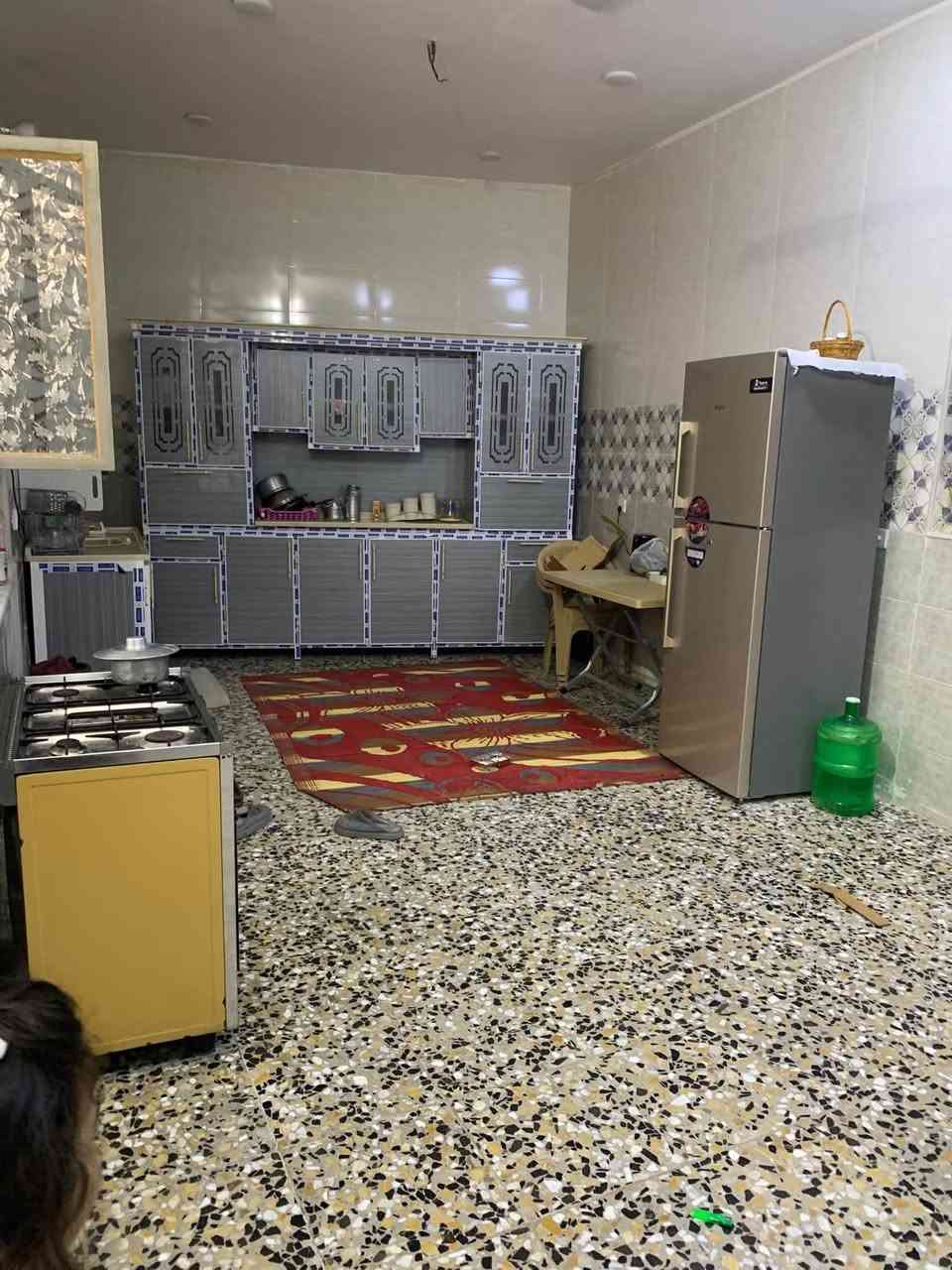بيت للبيع مساحه 250متره بحي سلام من جهه القناه مدخل ثاني نوع للعقار بناء بلوك سعره على ***********
