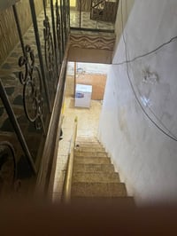 مشتمل للرهن حي الجامعه مساحه ٨٠ متر  طابقين ٣ غرف نوم وصاله ومطبخ واست...