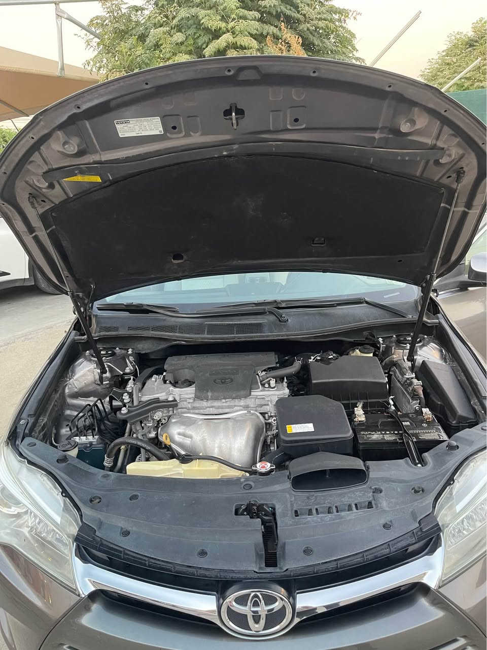 کامری ٢٠١٦ LEدوو پارچەی بۆياغە دەرگای سايەق و دەرگای دواوەی سايەق نرخی ١٤٥وەرەقە کەمەک مجالی تێدايە ***********
*********** أربيل, العراق
