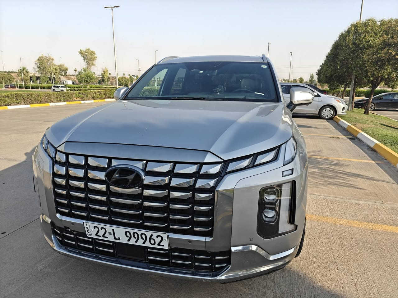باليسايد كاليغرافي 2023 أعلى فئة
وارد أمريكي 7 راكب
كلين بدون حادث أو ضرر
محرك V6 سعة 3.8
ماشية 63 ألف ميل
كير ومحرك مكفول
رقم أربيل باسمي
فول مواصفات
شاشة عرض داتا شو
بصمة تقديم وترجيع
بصمة تشغيل وبصمة أبواب
تشغيل عن بعد
بانوراما سقف أسود
فتحة سقف عدد 2
سماعات هارمن كاردون
رادار أمامي وخلفي وجانبي
حساسات أمامية وخلفية
4 كاميرات 360 درجة
كشنات كهربائية تدفئة 
وتبريد وخزن ميموري
كشنات جلد أسود ملكي
كشنات VIP منفصلة
كشنات قلاب كهربائي
إنارة داخلية محيطية
إنارة داشبورد LED
بردات جانبية
تبريد مركزي أمامي 
وخلفي منفصل التحكم
تحكم ستيرن وشفتات
تدفئة ستيرن
مرايا هيتر وتعتيم
صندوق كهربائي شفط
5 وضعيات قيادة
ويل كب حجم 20
أوتو هولد
نقطة عمياء
سايد بريك بصمة
مثبت سرعة
شحن لاسلكي
إشارات بالمرايا وإشارات جانبية
أوتو بريك
تحديد مسار
شاشة ديجيتال كبيرة
نظام مانع انزلاق
نظام نزول منحدرات
والكثير من المواصفات لم تذكر
ملاحظه / محرك مبدل جديد صفر
مكاني: اربيل
***********
***********
واتساب موجود
