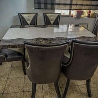 ميز طعام مرمر • ٦ كراسي • يحتاج نجارة
