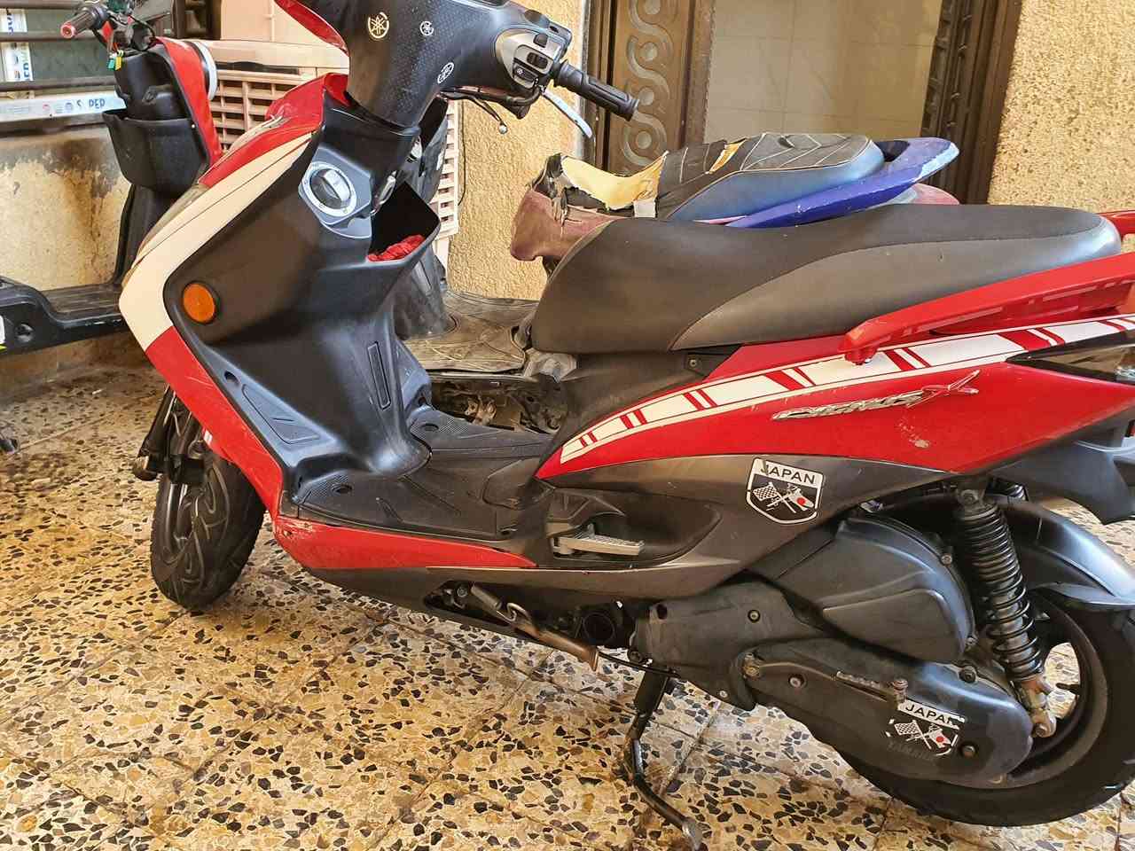 بسبب وعود كاذبه سكنس لد ياباني دراجه خير من الله كهربائيات سلف كلشي شغال بيه زنون عالي وناصي صالنصه رياضي مكاني كربلاء حي لعامل
