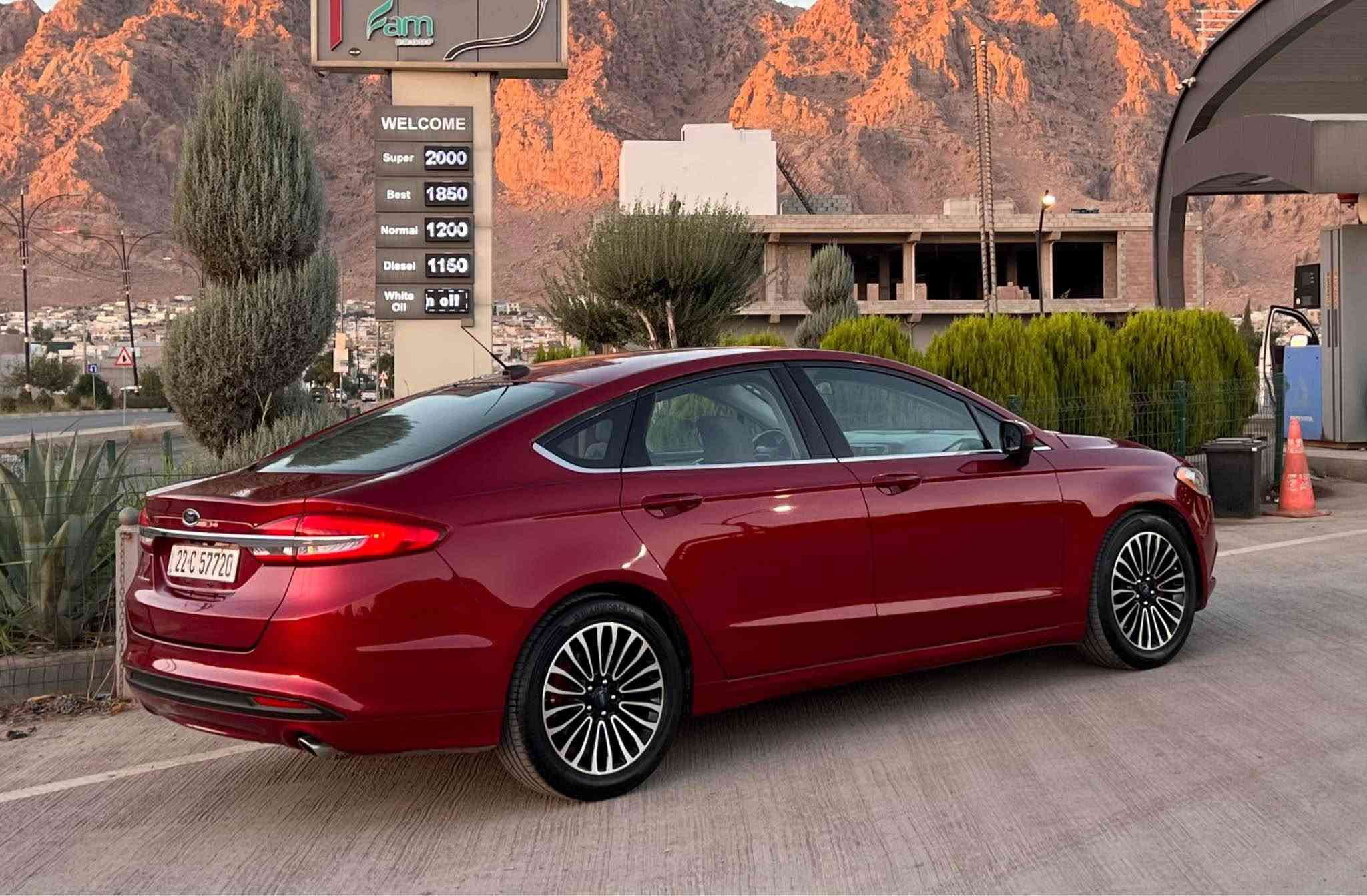 فۆرد فیوژن ٢٠١٧ کلین
مەکینە 25ی مەرغوب 
کلین تایتڵ..دەعامیەکانیشی بەشەرت بێ بۆیاخ و بێ لێدراو و بێ ئایرباگ تەقین هەمووی بەشەرت.. سۆنەر و تەقریری ئەمریکاشی مەوجودە
مواسەفات (بەسمە و گێر ماوس و برێک بەسمە و دژە خلیسک و زۆری تر…
ویلی تیتانیۆمی لەژێرە سایزی 18 تایە و ویلی لۆکە

گێر و مەکینە و تەبرید وئایرباگ هەمووی بەشەرت 
سەنەوی و ژینگە و ڕێگاوبان هەمووی تازەکراوەتەوە تا 2029

سعری 112 وەرەقە و مەجال،سعری خوار هەموو بازاڕە کلین بەو پارانە نیە ،تکایە مشتەری نیت پەیوەندی مەکە هەموو شتێکی نوسراوە 
 *********** ڤایبەر +واتساپ
*********** رانية, السليمانية
