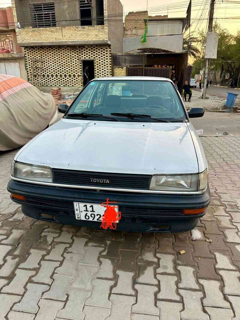 السلام عليكم كورلا 1990 بغداد باسمي سياره جاهزه من كلشي تبريد تخم تاير بدون صبغ يسرى بلادي مكينه حلوه 70 بالميه نظافتها مكان السياره بغداد السعر 55 ورقه وبيها مجال قليل هاتف ***********
