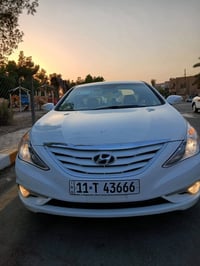 سوناتا • ٢٠١٤ • ٩٠٠٠٠ كم