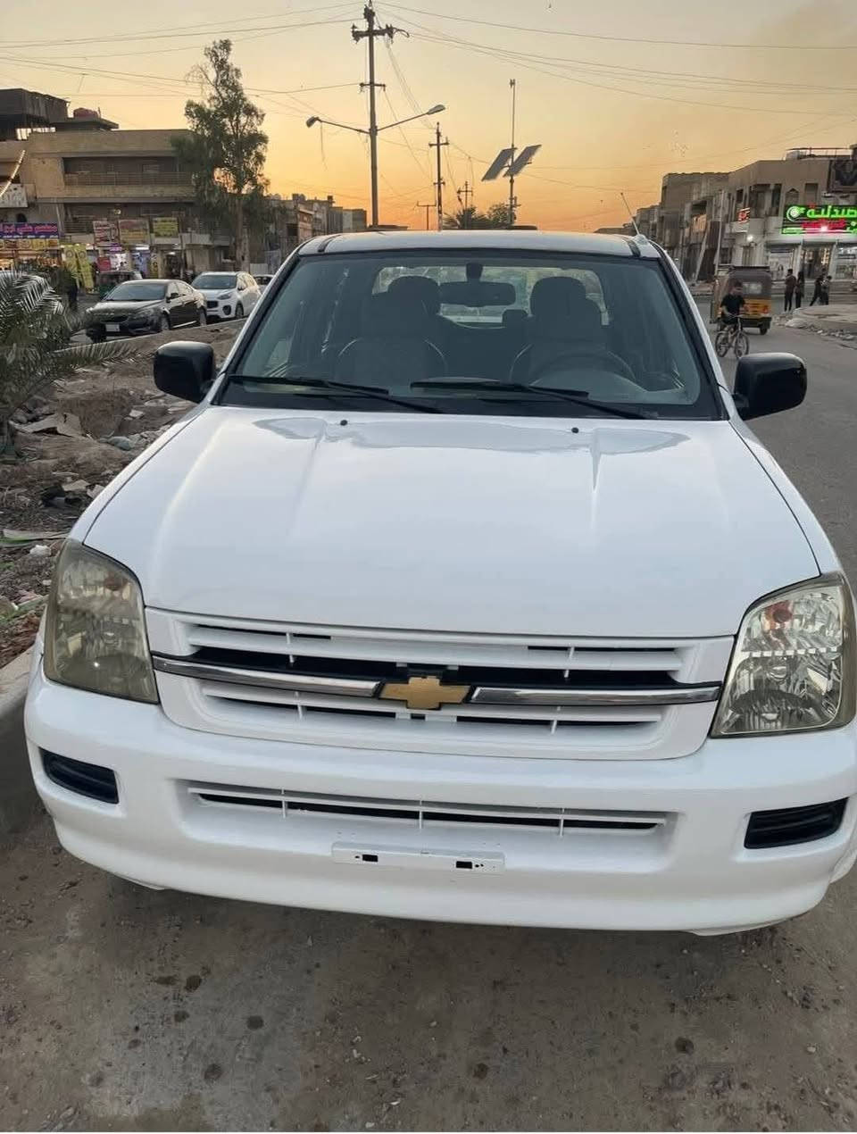 سياره للبيع شوفر لوف 2005مال مزاد اوراقها جاهزه بس ع التسجيل معامله كامله نضيفه مكفوله من كلشي كير محرك تخم تاير كلشي بلادي السعر 43 وبيها مجال مستعجل على بيعتها ‏‪***********‬‏
