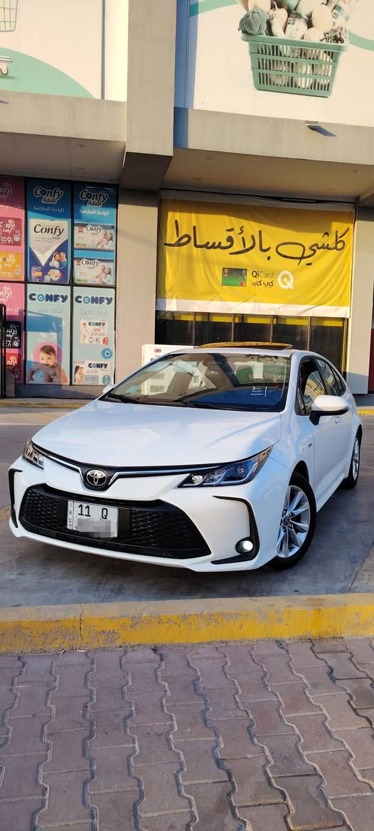 السلام عليكم
كورولا 2025 خليجي هايبرت فول مواصفات كفاله عامه  سياره جديده جدا عل وضع شركه ماشيا 17 الف
فتحه سلايد
بصمه تشغيل وابواب ووصندوق
تبريد ثلج بمعنى الكلمه قطعتين تبريد
شاشه لمس وكامره دواره
كشنات جلد
راداد أمامي
مكان سياره قرب ساحه عدن *********** حيدر السعدي 
سياره نظيفه جدا سعر 159 سعر نهائي
الي ما تعجبه أتمنى من الله يرزقه بل احسن منها واتمنى الموفقيه لللجميع
