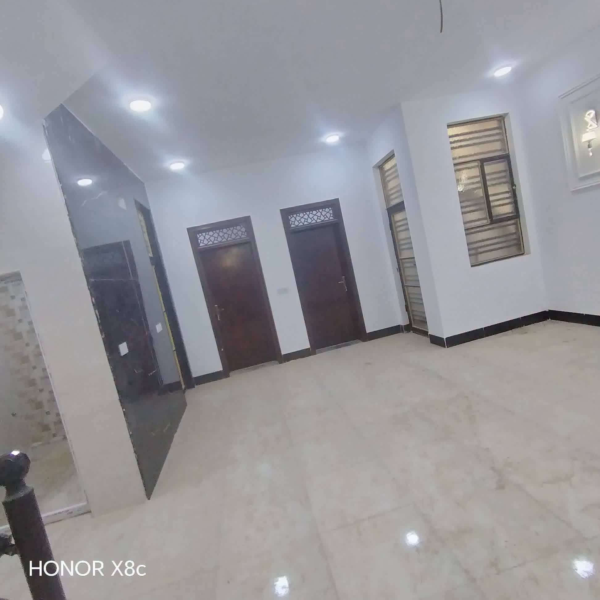 🏡دار للبيع🏡
المساحة: 150 متر مربع
✅ #طابو_زراعي_سند_25_أقرار_محكمه
السعر: 58 مليون  (مع المجال)
الموقع: النجف شارع الصب عمود 335 #ألخط_ألاول

مواصفات البناء:
غرفتين نوم وصاله ومطبخ واستقبال حمامات داخليه وخارجيه وكراج 
بناء مرتب (أساس + سقف كونكريت + طابوك)
أرضية بورسلين أبو الـ 60

الخدمات:#بعد_عن_سوق_100م
ماء كهرباء مدارس سوق تبليط مولد

للاستفسار والاتصال:
***********
