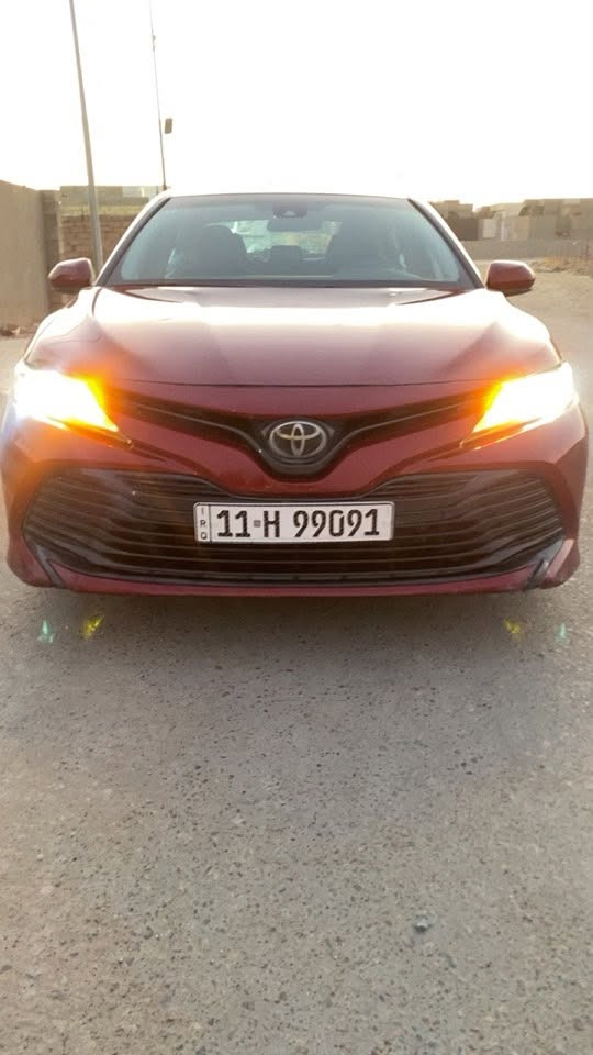 سلام عليكم اخوتي 
كامري موديل 18 LE
بانزين فقط محرك 2500 
لون ماروني 
بجم كبس بجم كبس بدون ايرباك 
رقم بغداد انكليزي 
محرك وكير وصدر وتبريد شرط شرط شرط 
ماشية 100 الف مايل 
صبغ فقط قطعه وحده جاملغ خلفي فقط مع راس الشاصي الخلفي 
بيها مكانات بارد 
سياره حلوه مال بيت مابيها مصرف الف دينار 
حتى دهن وبانزين مفول 😘مبدل بس تشغل وتطلع 
السعر (150$) بيها مجال ❤️
صور الحادث ايضا مرفقه بالمنشور بعد شتردون 😘
مكاني سامراء 
رقم الهاتف ‭***********‬
وات ساب ***********
