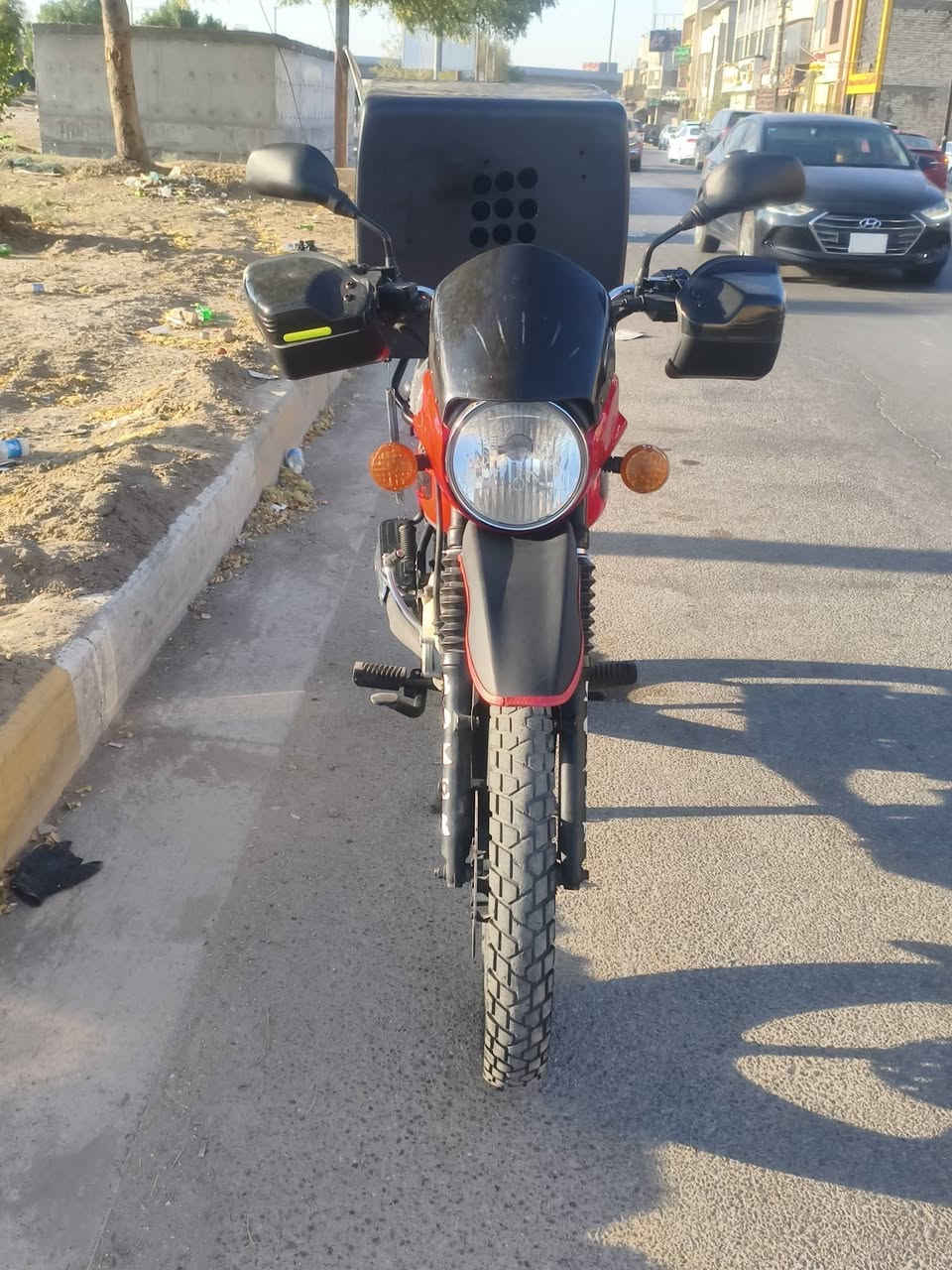 سلام عليكم دراجه البيع بوكسر مديل 22وراق كامله غنوان بغداد بوكيهات زهور طبيعي وصناعي  للحجز والتوصيل ***********
