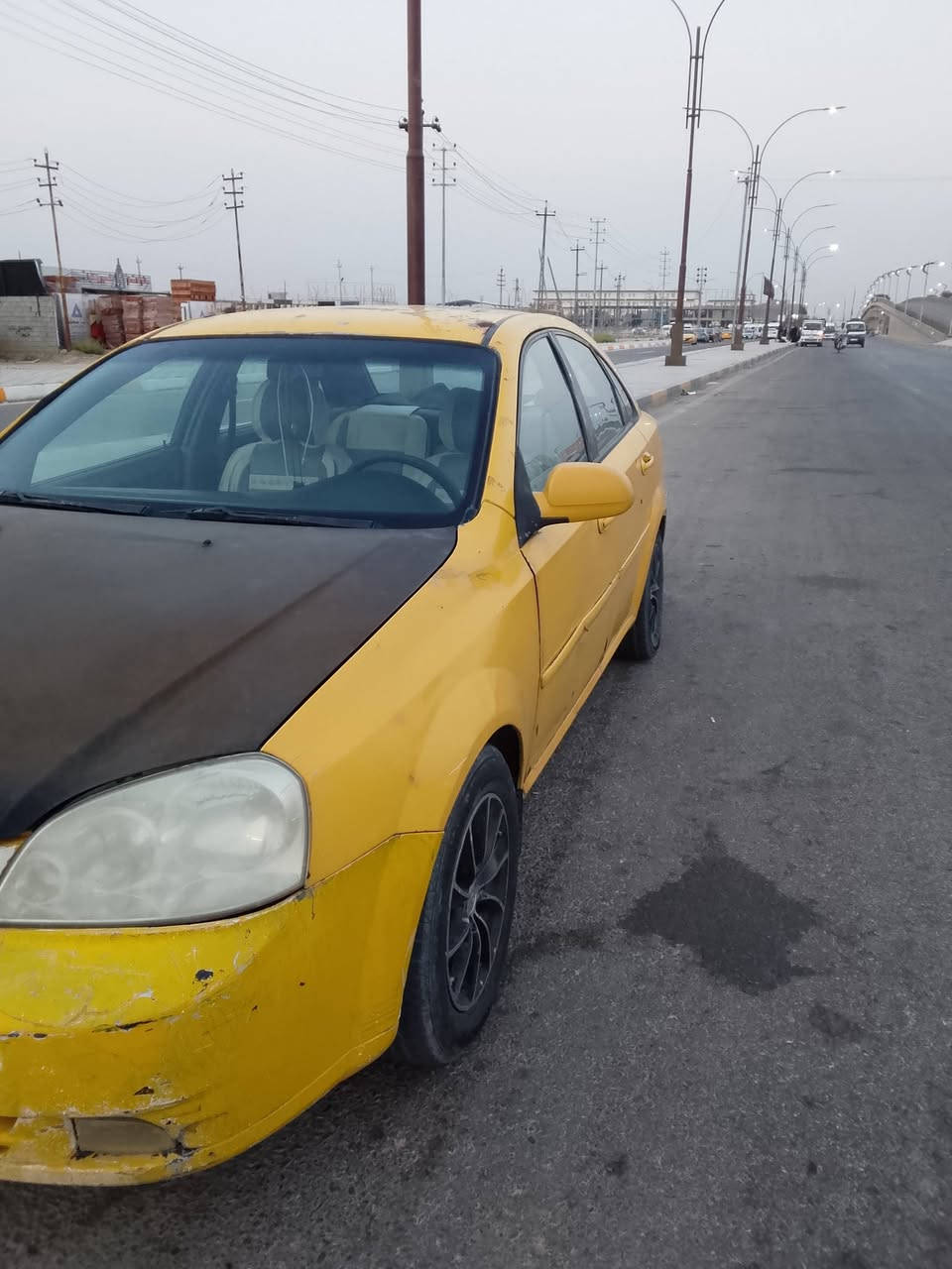 السلام عليكم
اوبترا موديل ٢٠٠٧ مكينه كير تبريد داخل خير من الله 
السياره يرادلها ترتيب بيها خياسات البنيد طار على قماره وكشر الصبغ مثل ماموضح بالصور والفيديو 
اني اخذتها هيج اشتغل بيها على باب الله على كد الحال والحمدلله كلشي اكو بلسوك وكلشي بسعره سياره بسعر السايبه وتعرف الفرق رجاء اخوان لي شراي يتصل 
ولا تكسر بحلال العالم كلشي بسعره اني عارضها ٤٣ بيها مجال للشراري والله يرزق الجميع اني ابيع هيج هاذا الحلال موجود مصفره هيئة وغرامة رقم جديد انكليزي سنويه جديده السياره بسمي  مكان السياره ديالى هبهب 
تبعد عن البواب الحسينيه ٢٥دقيقه
***********
