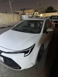 كورلا للبيع 2024 او مراوس باجيرو   بانزين فقط مو هايبرد   ماشيه 30 الف...
