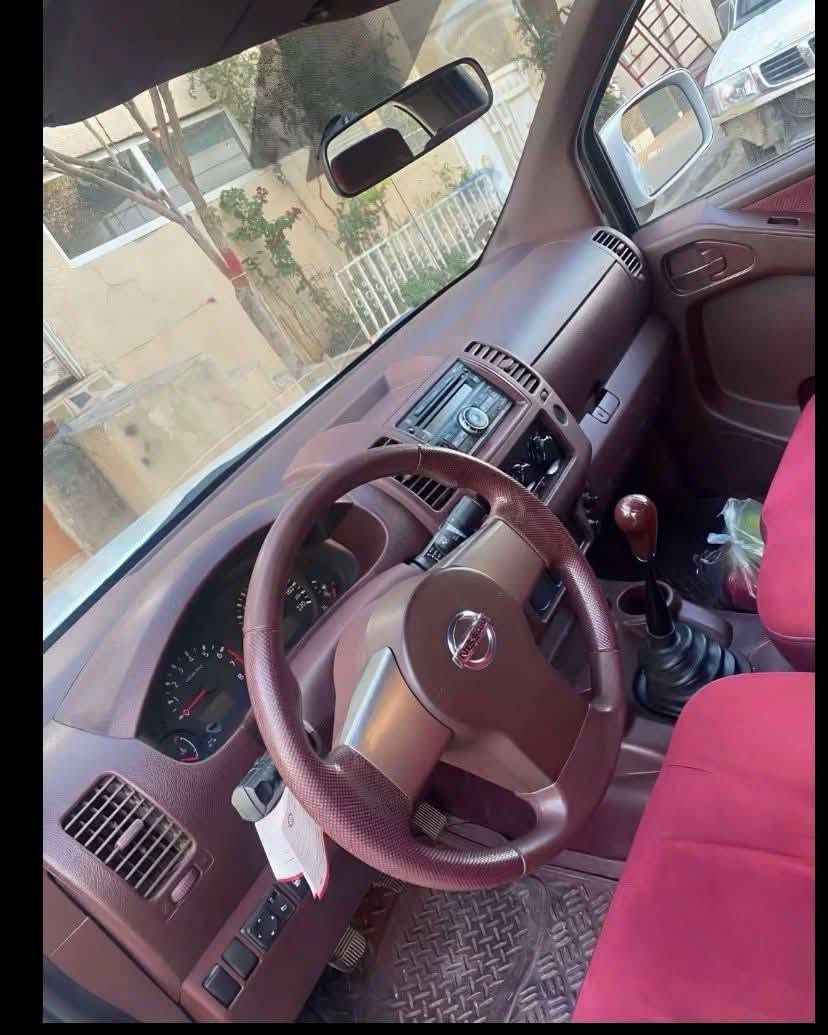 السلام عليكم بيكم نيفارا موديل11 رقم بصره نكليزي باسمي 95 وبيها مجال البصره قضاء القرنه ***********
