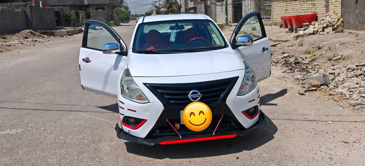 نيسان سني هندي 2020 هيل كات 😅
ام البليته الزركة ماشية 81 الف كير و مكينه مكفوله بدون قطرة صبغ فقط تكحيل بسيط موضح بالصور سماعات اماميه و خلفية و سستم صوت مضخم و شاشة و كامرة دوارة يدات نيكل و حساس خلفي سبايدر و تحكم ستيرن السعر 110 و بيها مجال بسيط رقم الهاتف ***********
