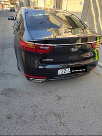 سيارة للبيع  كيا كادنزا 2018 خليجي  فول مواصفات  محرك  3,3  V6 كفالة  ...
