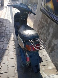 دراجه 60 مجفته البارحه وشغاله هندر واحد تشتغل عوزه بريك امامي السعر 15...