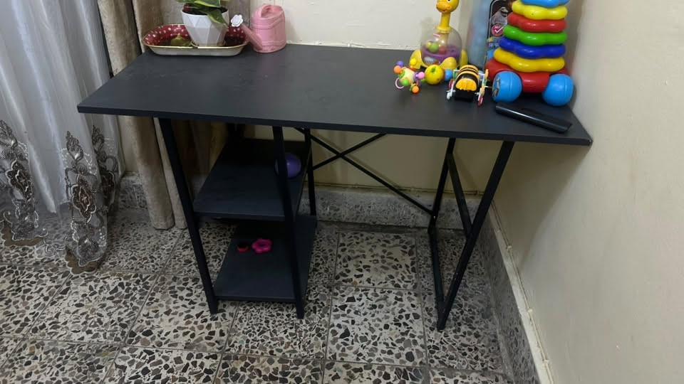 غراض للبيع كلمن وسعره للتول ***********
