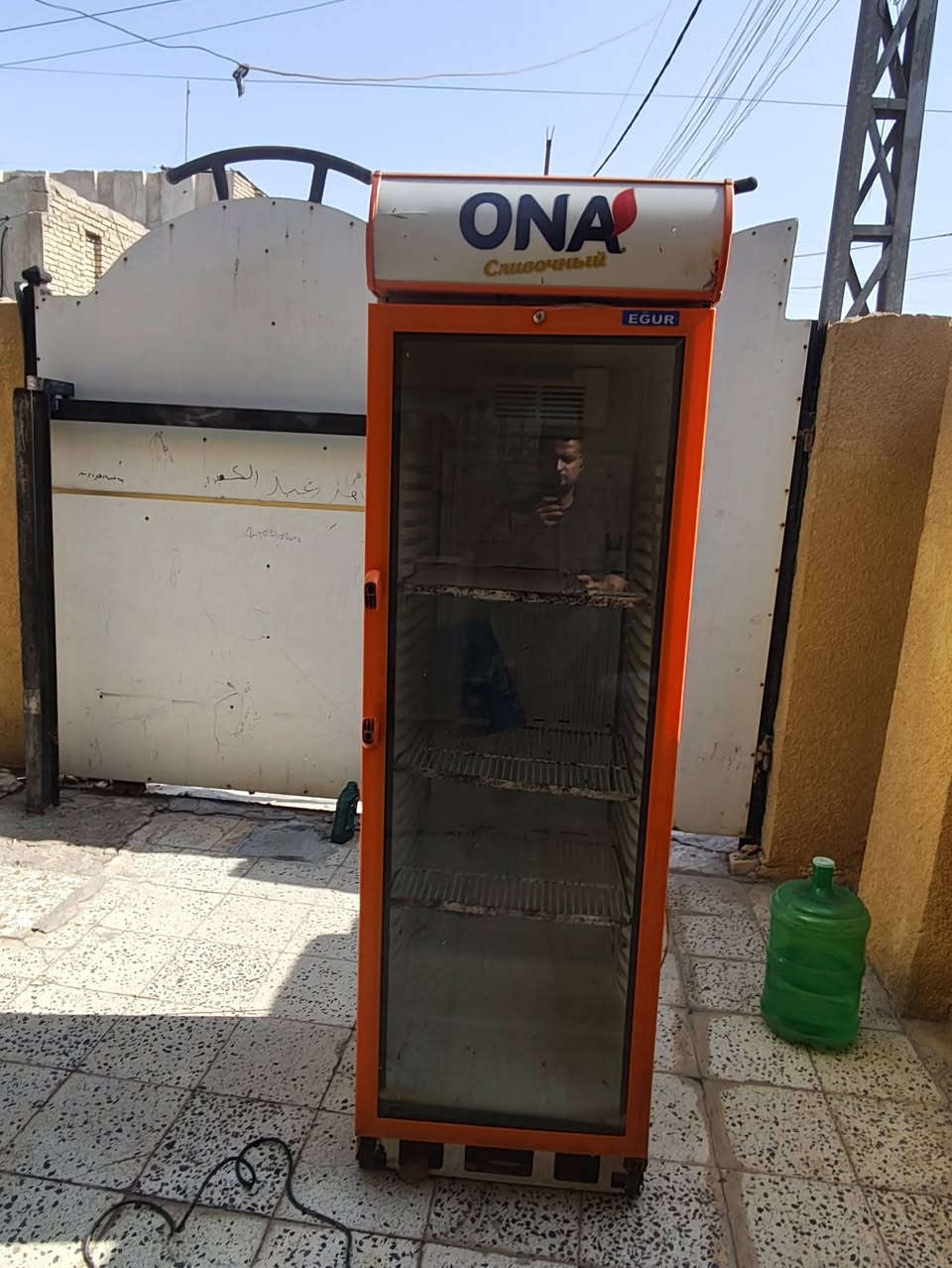 براد • شغال