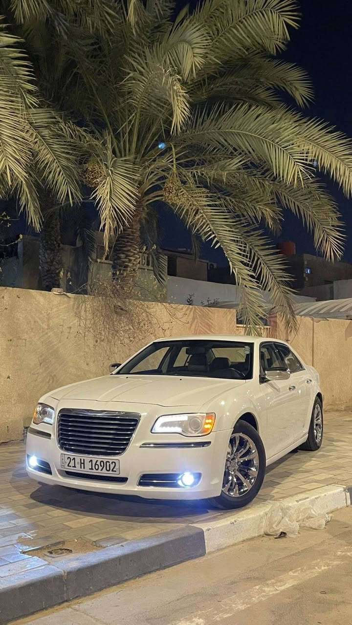 كرايسلر 300 • ٢٠١٢ • ١٨٦ ألف كم