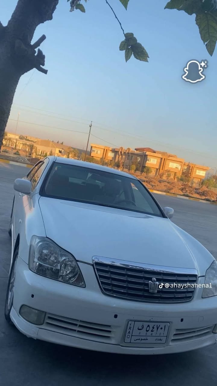 بۆفرۆشتن🤍🎌 شاهینەی ڕۆیاڵ⚜️2007  ١٨٠ گەورە بەگچکە ٣دوگمە پەردەی بیلادی ساجمەلەکی فول فولە بەس سڵاید نیە.  تایەو ویلی لۆکی لەژێرە کۆدی بۆکراوە سەیارەکە کامل مەسرەف کراوە  تەبرید لەسەرسویچ.          سەیارەکە بەس ماشەللەی دەوێت🤍🎌.                          بۆنرخ پەیوەندی بکە بەو ژمارە تەلەفۆنە.***********کۆڕەک 
***********ئاسیا
شوێن ڕانیە.
