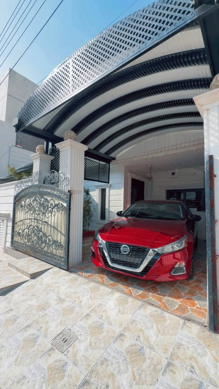 يالله
نيسان اليتماء موديل 2022 فات SV
ضرر السيارة جاملغ وبونيد شاصي بي رصعه بدون قطرة صبغ فقط سحب و هنا صارت بيه قطع ابيع احزام هيه مو احزام  تكدر تشوف ضرر حاطلك رقم الشاصي سيارة حلوة 

 نقطة عمياء 
ويل كروم بلادي 
صندوك بصمه 
تحديد سرعه 
كشرن كهرباي مخمل 
شاشه جبيرة 
حداديه وتايرات جدد 
بصمه و شغال عن بعد 
ماشية 100 كيلو 

سعر السيارة 126 ورقة 7 اوراق غرامه تنزل من السعر وبيه مجال 
شرط التحويل مكان السيارة كركوك للسفسار ***********
