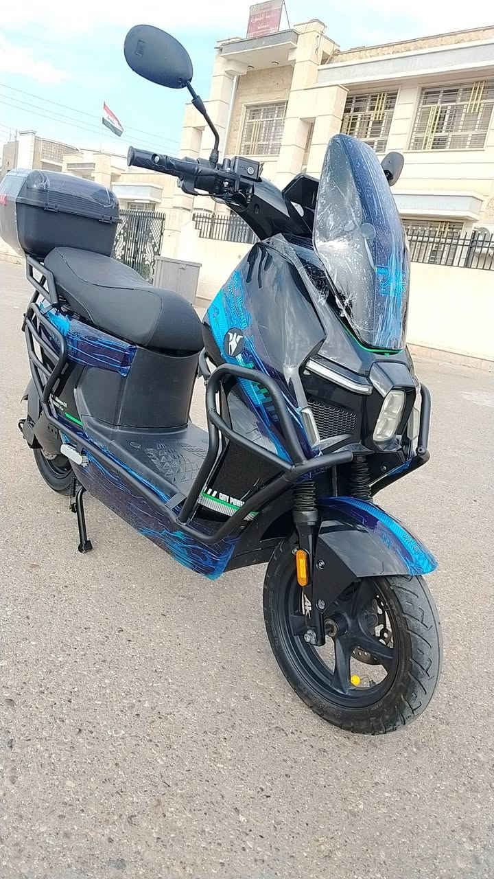 شحن • ٦بطاريات • ٣٠٠٠وات