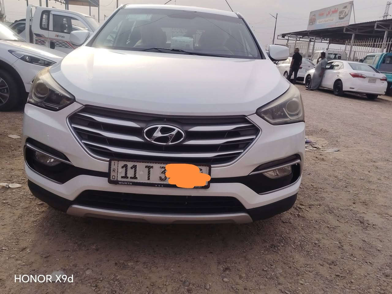 السلام عليكم
من رخصه الادمن 
سنتافيا ٢٠١٨ سبورت FE
محرك ٢٤٠٠GDI
بغداد 
ماشيه ٨٧ الف ميل
مبدل بيها جاملغ امامي فقط
صور الحادث مرفقه مع الصور
السعر ١٤٧$ وبيها مجال
رقم الهاتف ***********

نص مكتوب في الصور:
- HONOR X9d