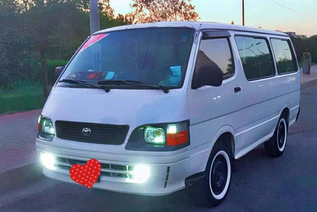 سڵاوی خوای گەورە تان لێ بی ئەم هاییسە مان لؤك لؤك  تۆیۆتە یابانی هەیە بۆ فڕۆشتن مەکینە بیلادی 14نەفەری مۆدیل 2004 
بەشەرتی وەرگەڕانو برانەوە
تەقەو رەقە بەشەرت ٤ تایەی نوێ ئاڕم بلاستیک سلێمانی سەنەوییە گاعییە ناوغوورفەی نوێییە 
بۆ جوانی حیجام کرایە تبريد 🚌 سەیارەکە هەموو شتی جاهیزە غازو بەنزینە 
ڕەقەم مۆبایل ***********.   ***********

تکایە موشتەری نی بێزارمان مەکە
