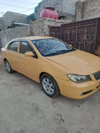 ليفان • ٢٠١١ • بغداد حيءور