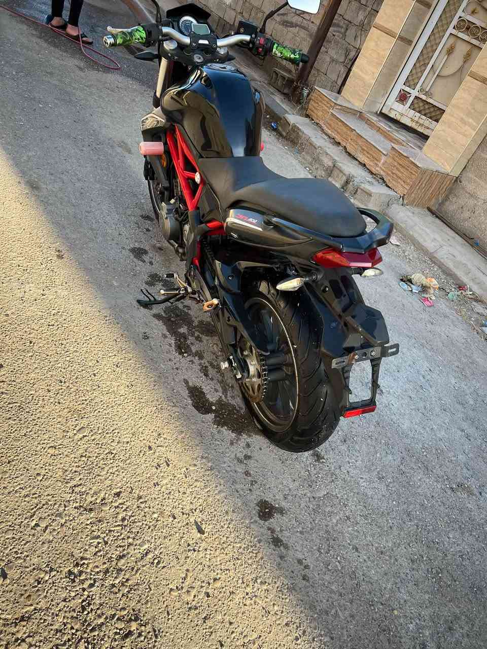 من رخصة الادمن للبيع بنيلي إيطالي 2 بستم 300 c شخال كلشي مابي بس الواتر  بم كايم سعر 10$
***********
