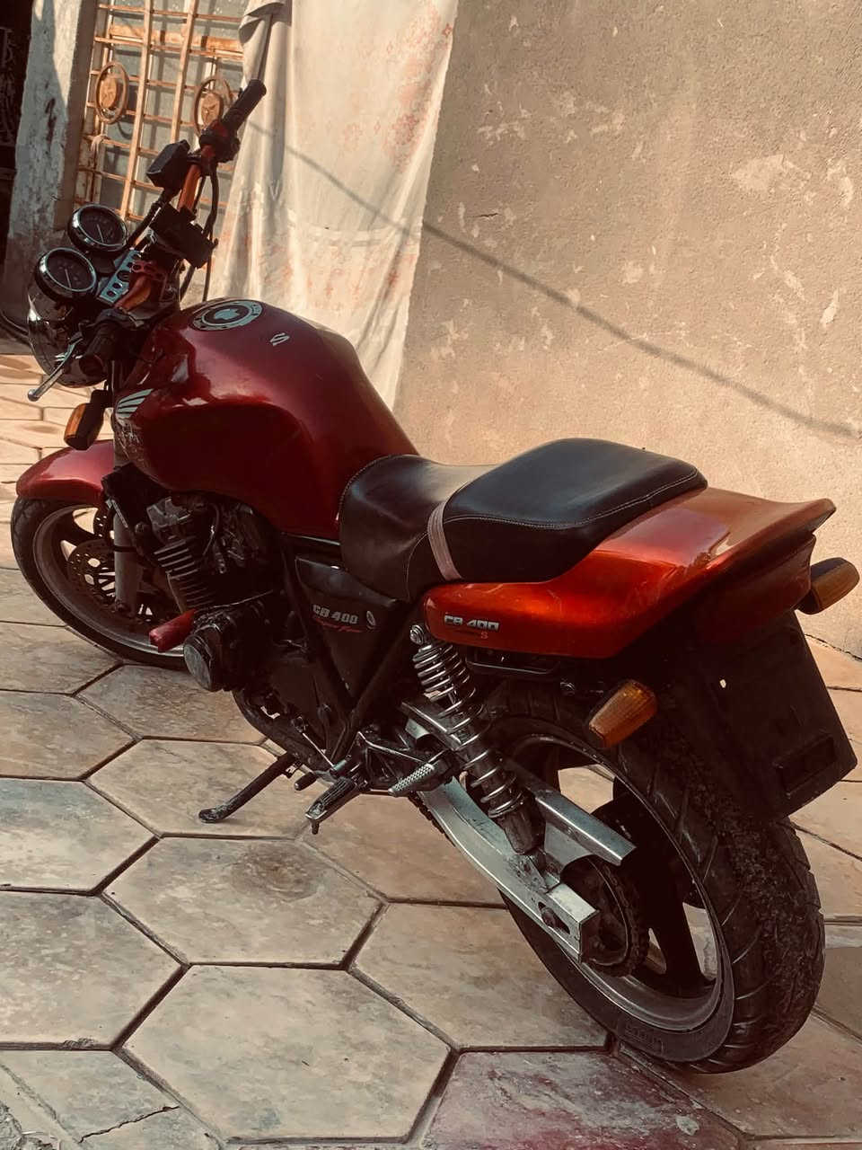 بطح • CB4 • محرك ممفتوح