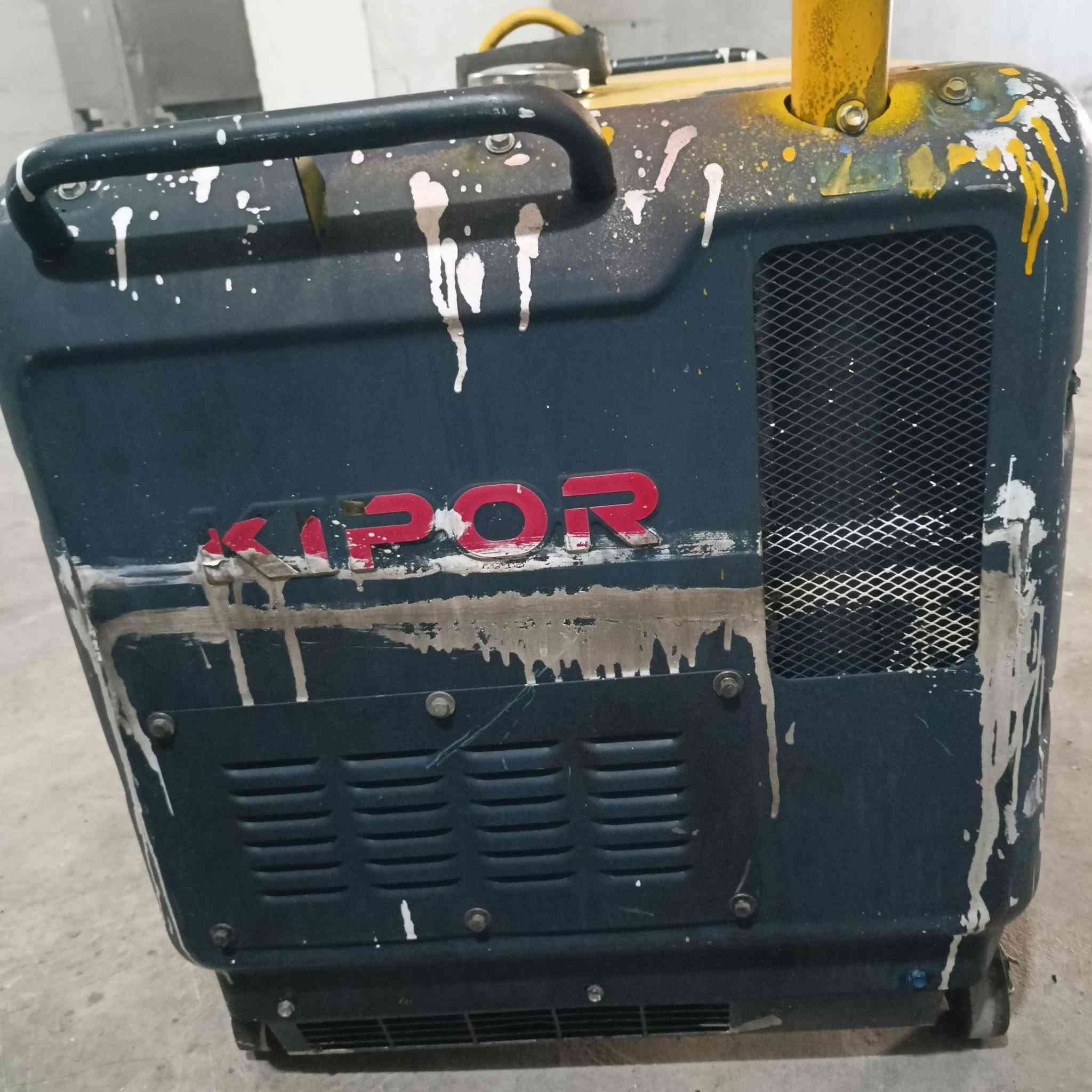 مۆلێدە گاز بۆ فرۆشتن مەربووت بێ حەیب 25 یپڕ دەدات بەشەرتی ێشکردن ماڵێ دۆشتە شوێن ڕانێە *********** فایبەر واشیت ـپەپی لەیەرە
