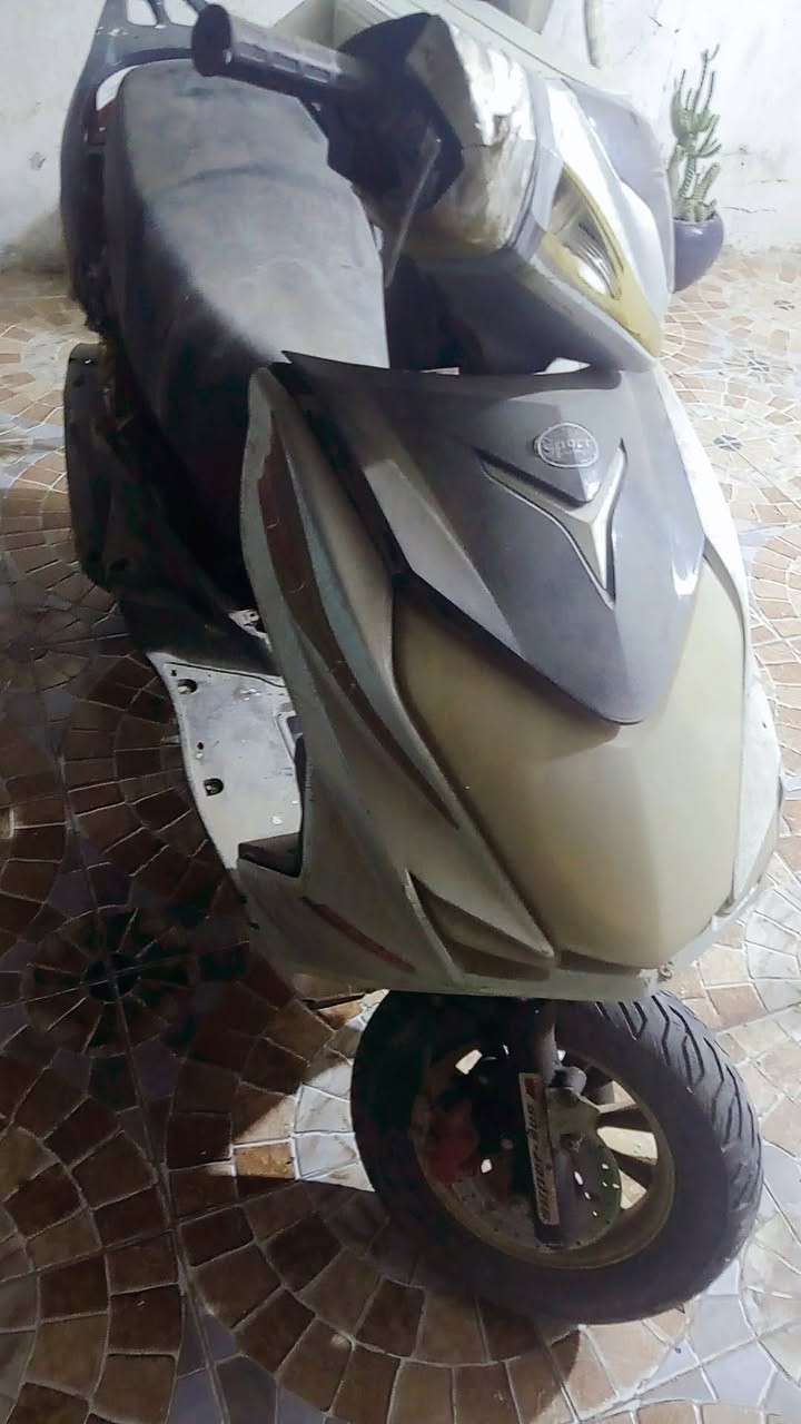 سكنس صيني • كوم حديد • طافيه