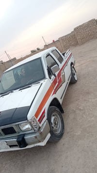 نيسان • موديل ٩٢ • محرك وشاصي وكير