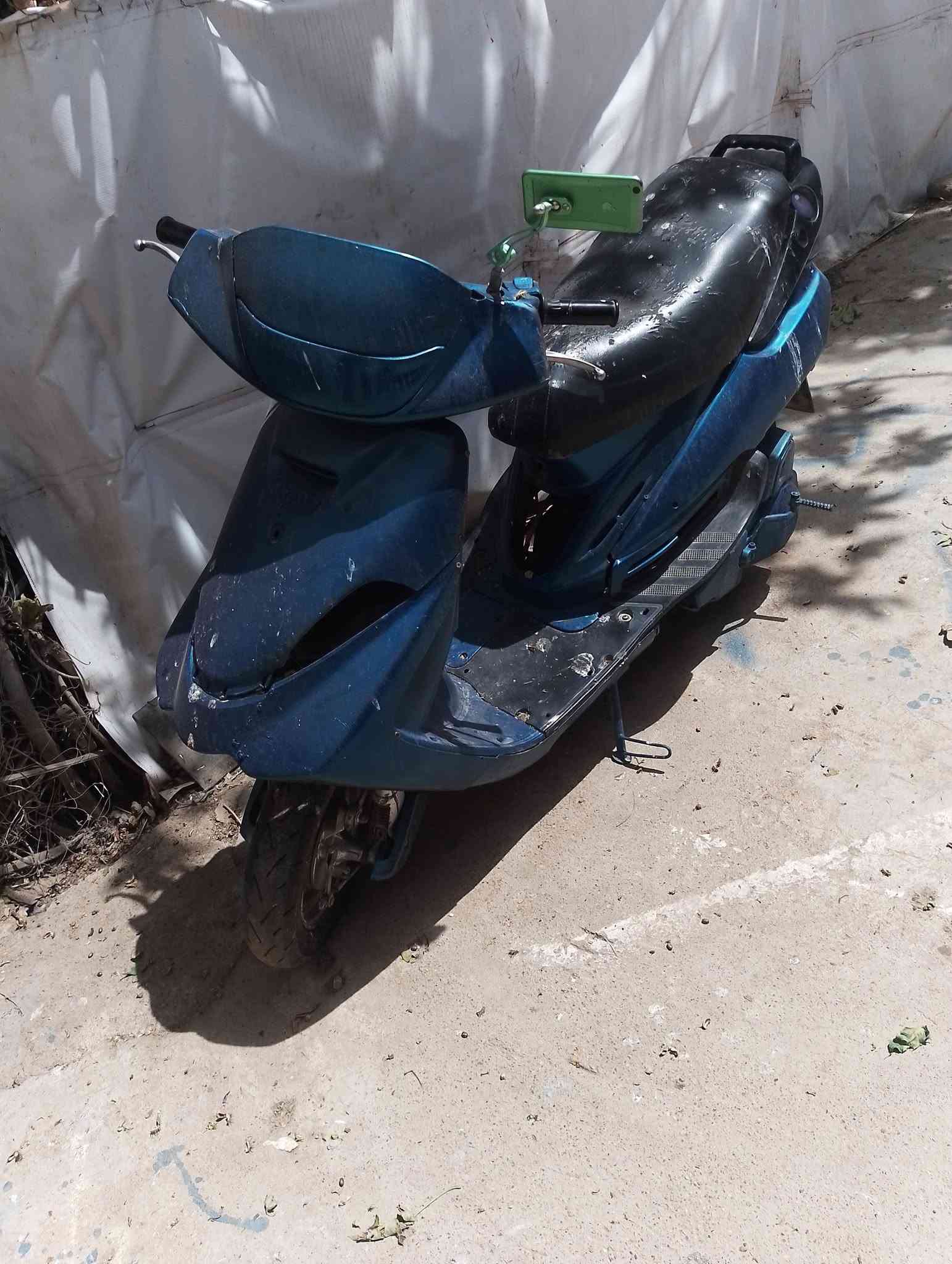 يالله خوان ذني دراجتين سبيسي ماليزي وفراش ياباني فحل ثنيهن يشتغل هندر كهربائيات ماعرف ربطهن عوزهن كابريترات لان كابريتراتهن ثنيهن لامنضفهن ولافاتجهن تريد تبدلهن تريد تنضفن دراجات تشغل هندر وتطلع  اهذت سياره وماحتاجهن بعد سعرهن مناسب ثنيهن ب350 مكان زيت القوس ***********
