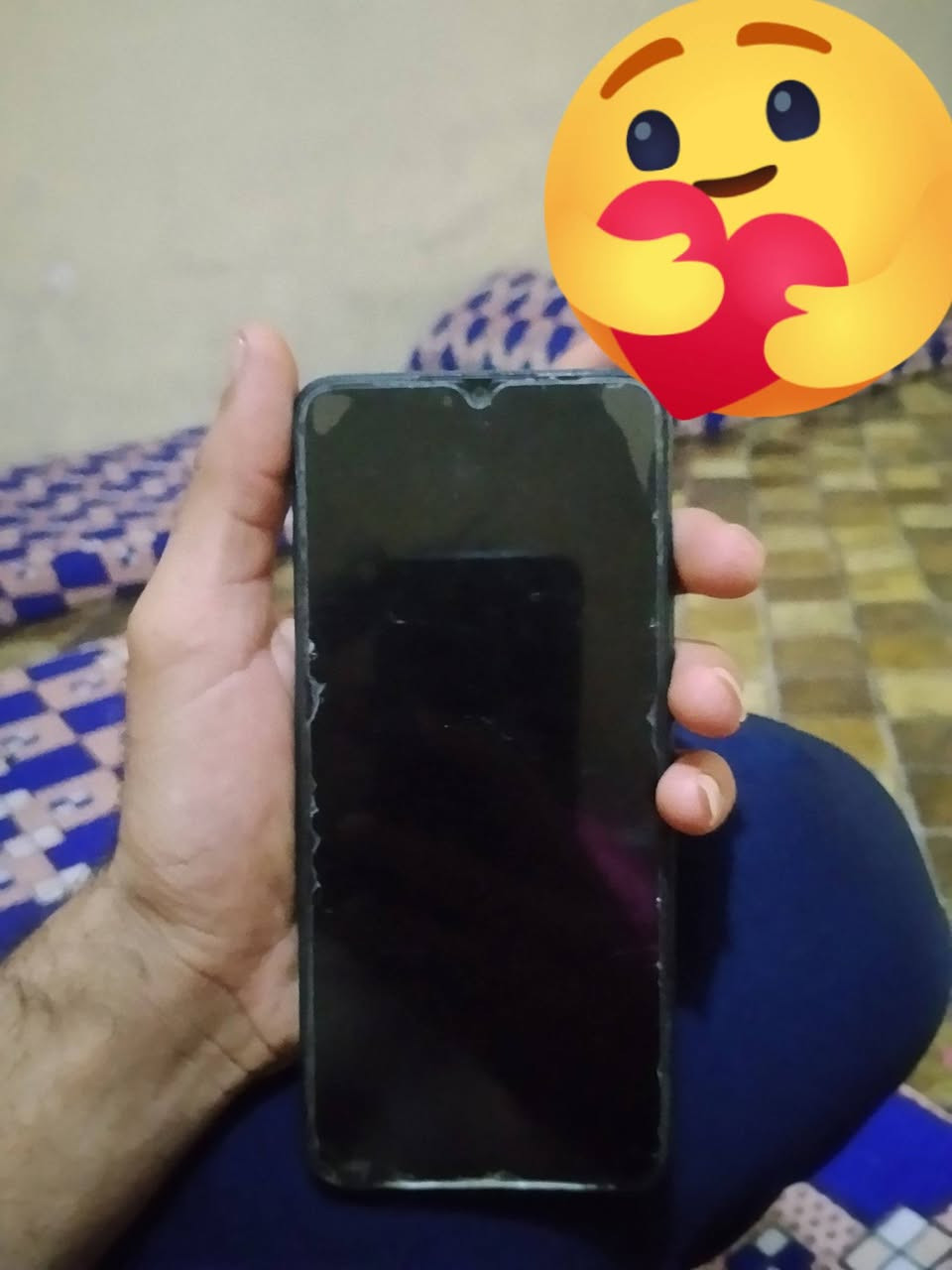 تلفون هونر كس 6البيع نضيف ذاكره 128نظيف والله سعر مالته 130وبي مجالل مو شراي لحد يدخل خاص نترجاكم مكاني هيت ناحية الفران رقمي ***********
