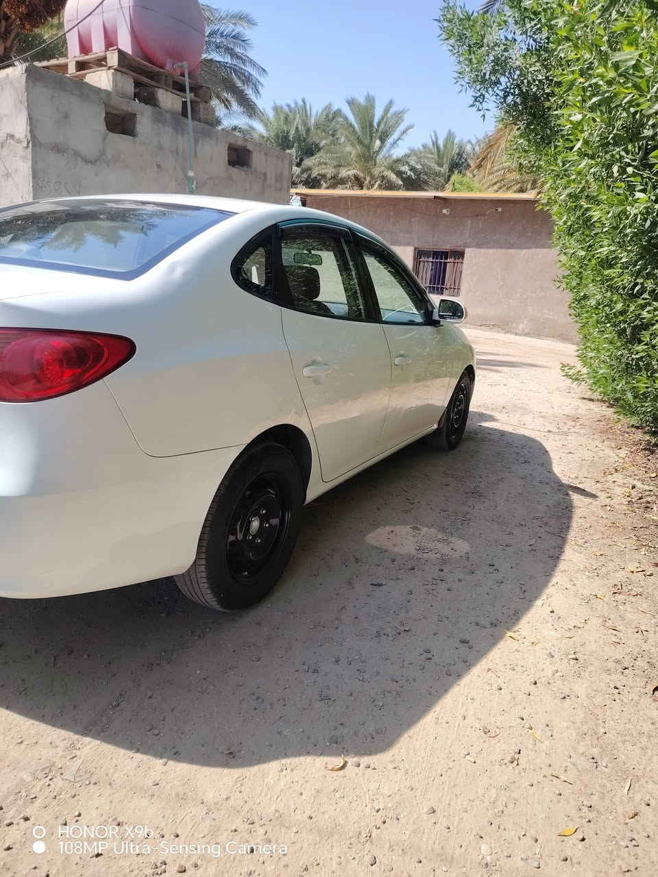سلام عليكم كلشي موضح بدون دواخل خليجية 9 انكليزي بسمي كير مكينه خير من الله سعر 97 
المحمودية حي العسكري *********** وتساب ***********

نص مكتوب في الصور:
- HONOR X9b 108M Ultra-Sensing Camera
- HONOR X9b 108MP Ultra-Sensing Camera
- HONOR X9b
- 108MP Ultra-Sensing Camera
- صبغ