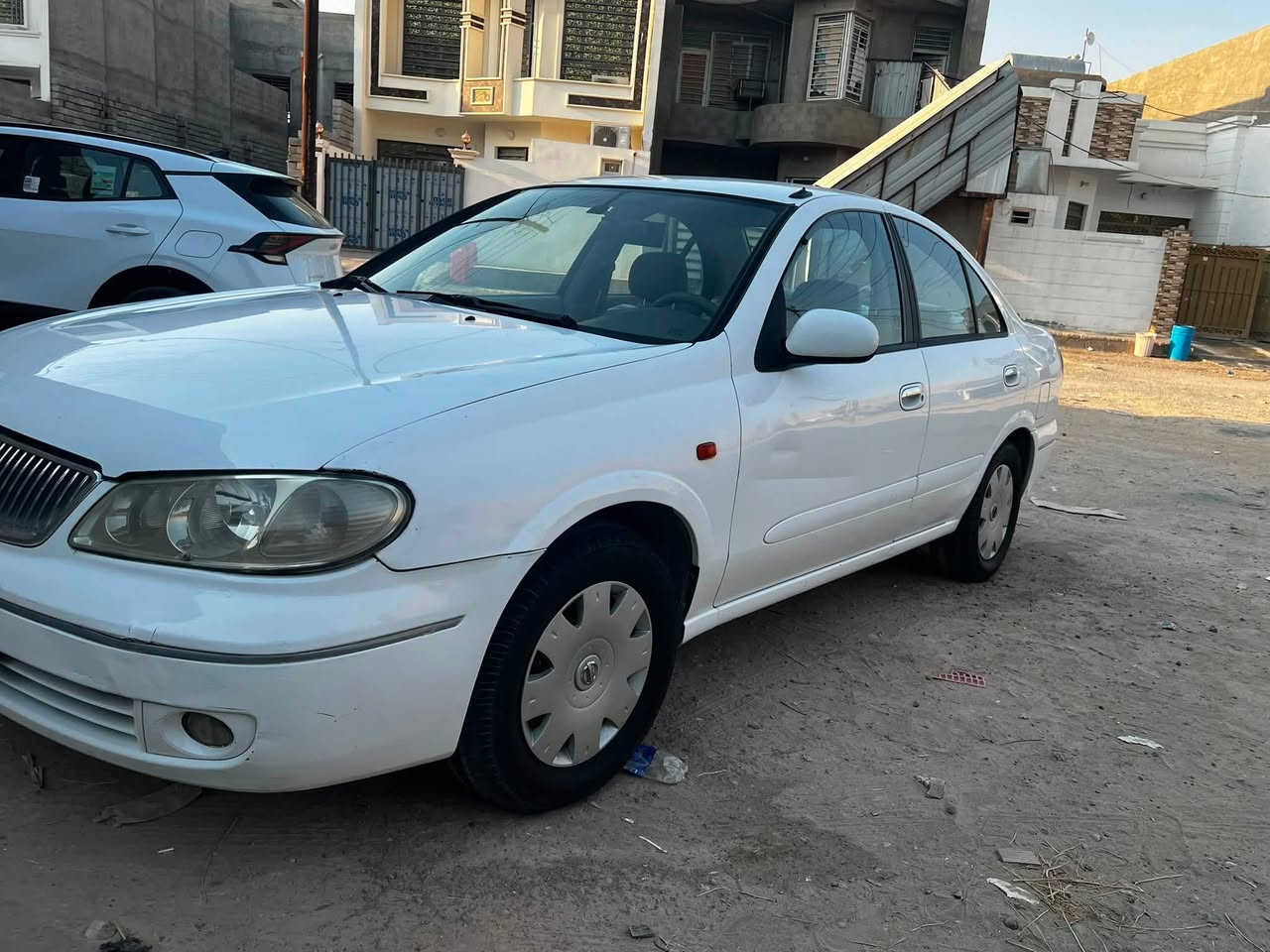 للبيع نيسان صني
السعر 107 ورقه وبيه مجال

السياره مكفوله من الضربه والصبغ فقط طخه خفيفه فوك الايت 

موديل 2009 تادفئه تبريد ثلج 🥶

حجم المحرك 1600
مكان السياره صلاح الدين سامراء
رقم الهاتف ***********

كير محرك شرط تحويل ثاني يوم

رقم بغداد ابسمي السنويه 2030
