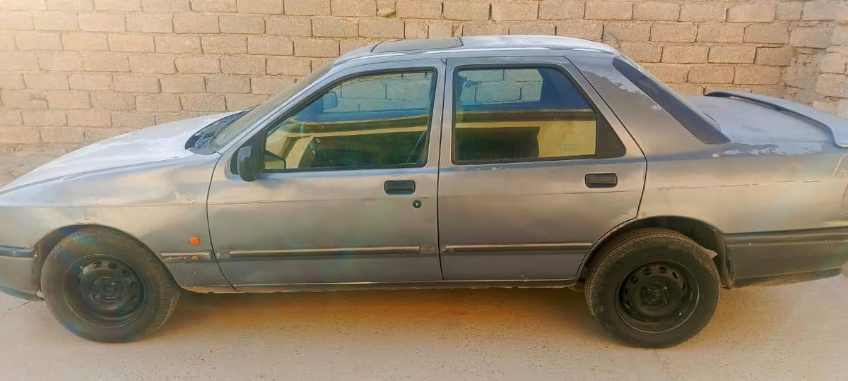 سيارتين بيع او مراوس شي على شي
هوندا اكورد موديل 2000
كير عادي محرك شرط
غراض التبريد كامله
بس مايشتغل
الثانيه فورد سيرا
شرط نضافه كدام العين
رسميات شرط
مكاني ناحية الشوره 
تواصل خاص او اتصال ***********
