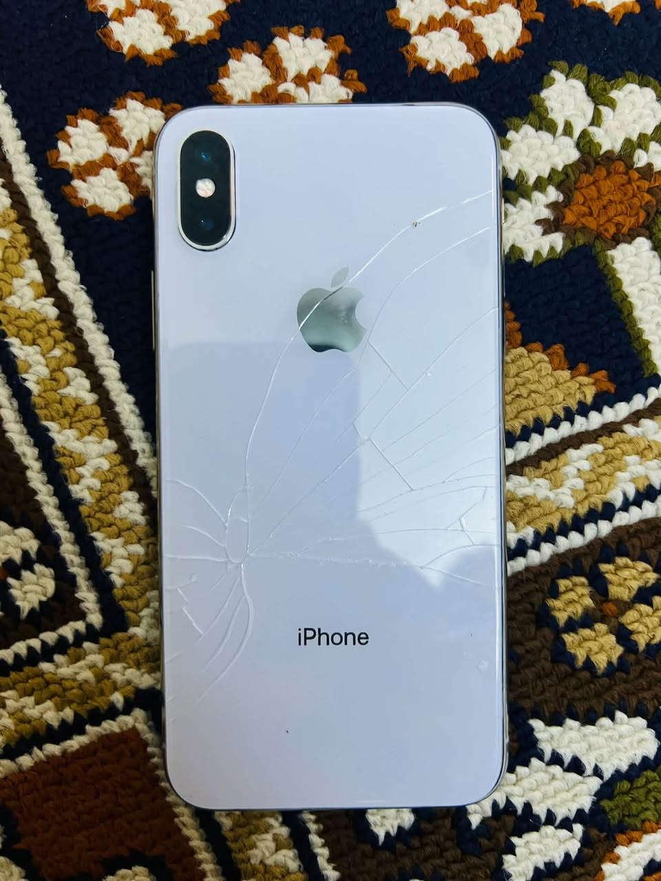 السلام عليكم موبايل أيفون اكس عادي ذاكره64مبدل بس بطاريه السعر75مفتوح تخطي الرقم***********

