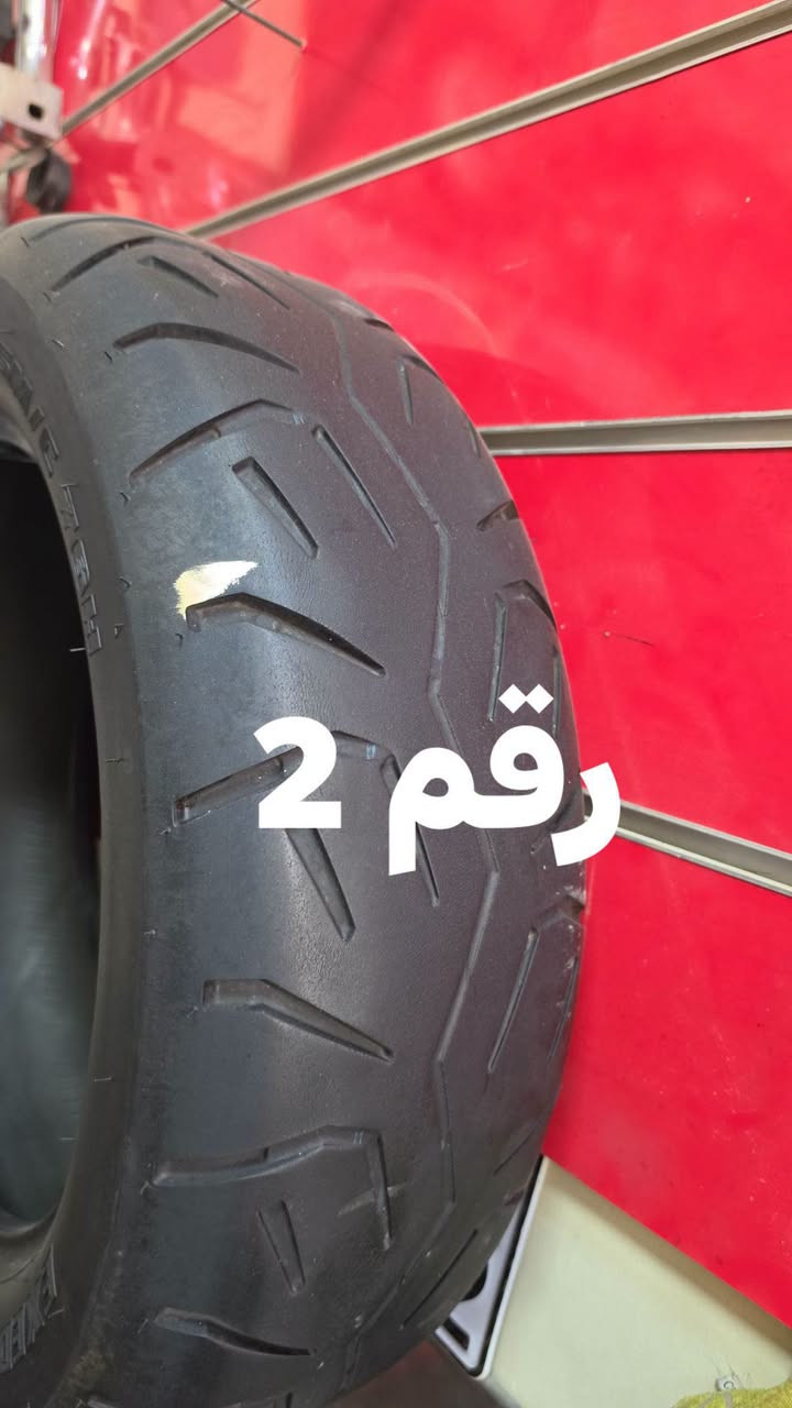 180/70/15
***********

نص مكتوب في الصور:
- رقم 1
- رقم 2
- رقم 3